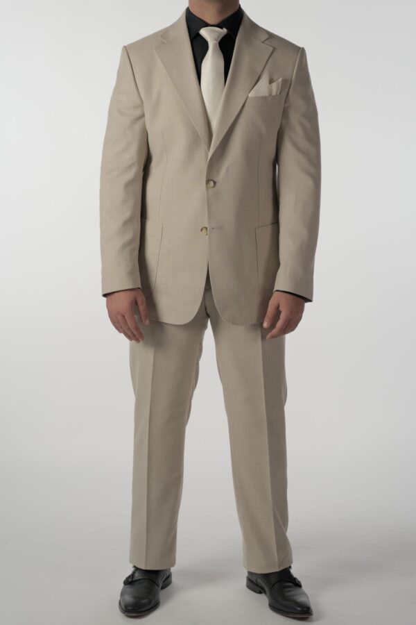 c2b0be410750eb9f7b8ad3a8ca0fc1e3 2 Delig Beige