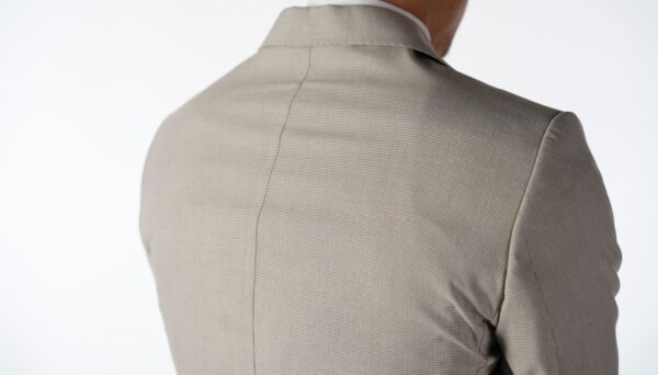 Colbert Motief Beige